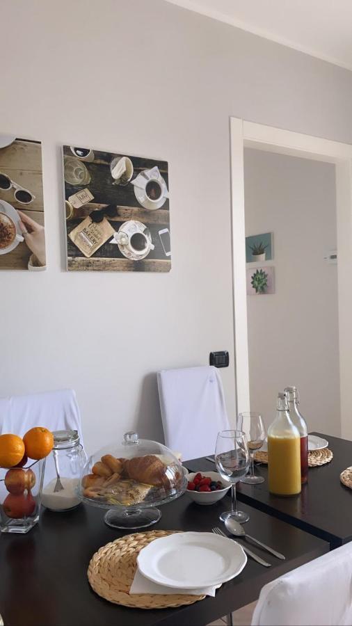 Corte 22 B&B E Appartamenti Borgomanero Exteriör bild