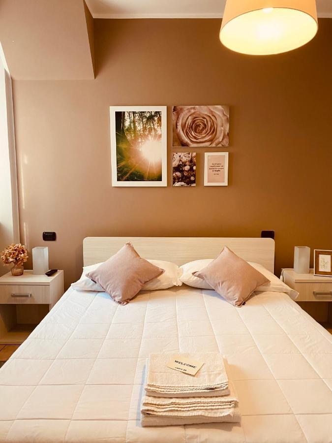 Corte 22 B&B E Appartamenti Borgomanero Exteriör bild
