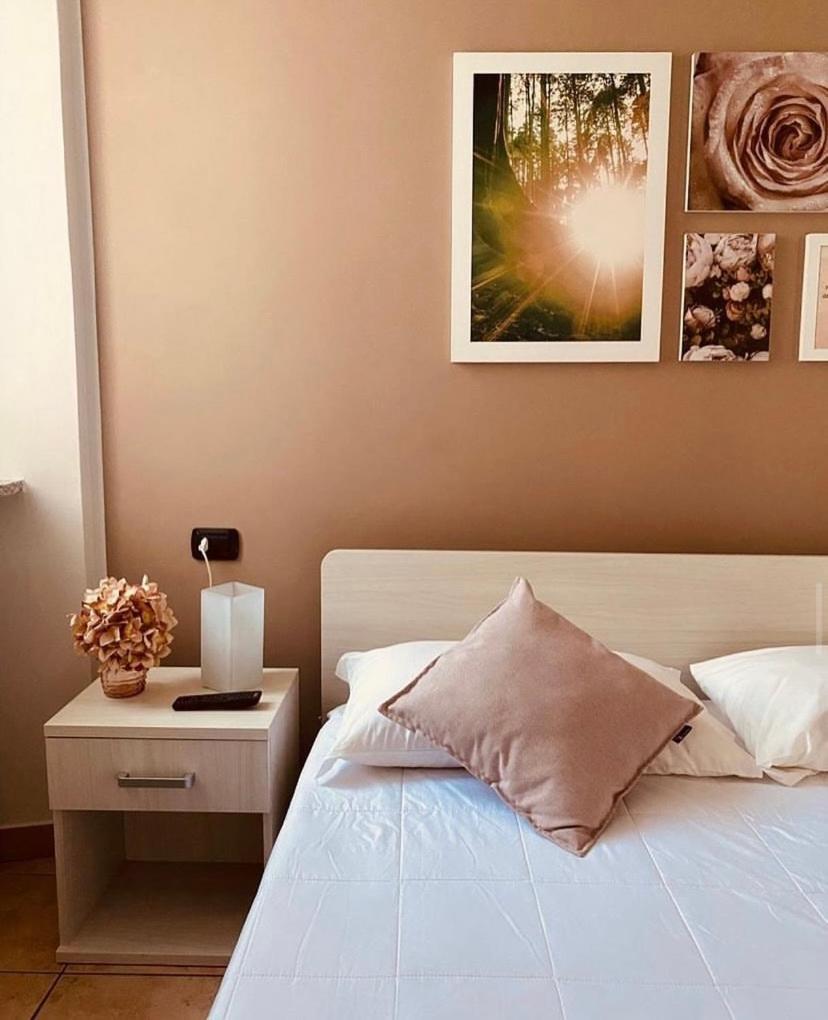Corte 22 B&B E Appartamenti Borgomanero Exteriör bild