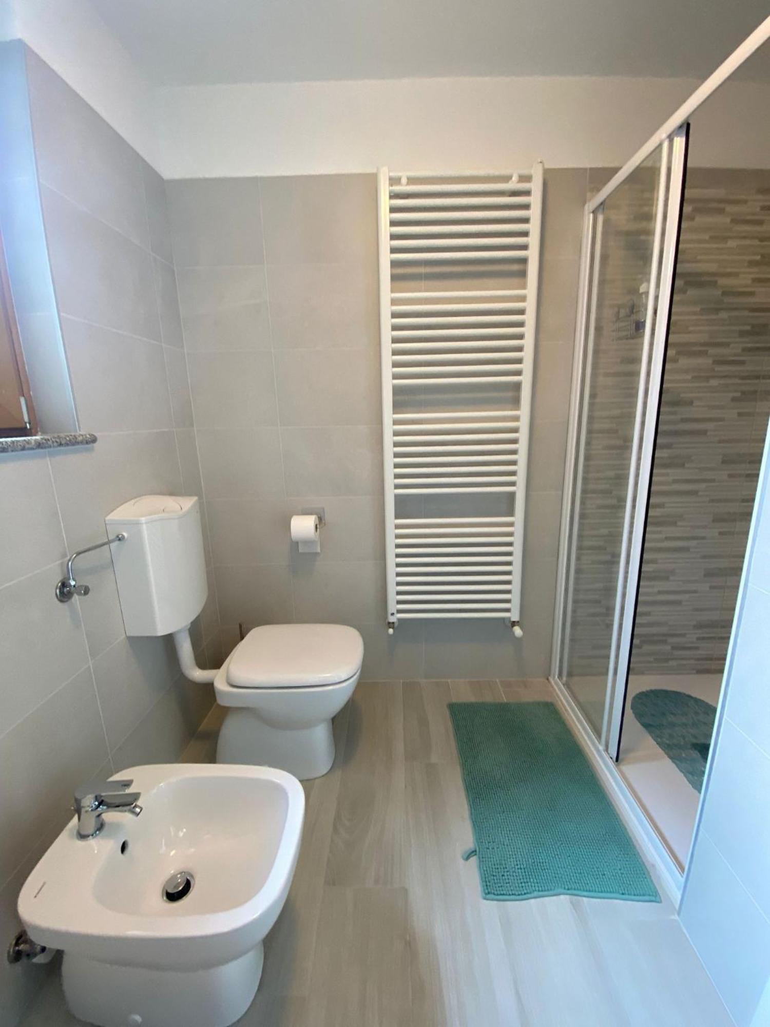 Corte 22 B&B E Appartamenti Borgomanero Exteriör bild
